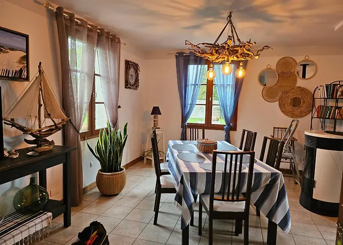 Holiday home La Maison De Jean Saint-Riquier